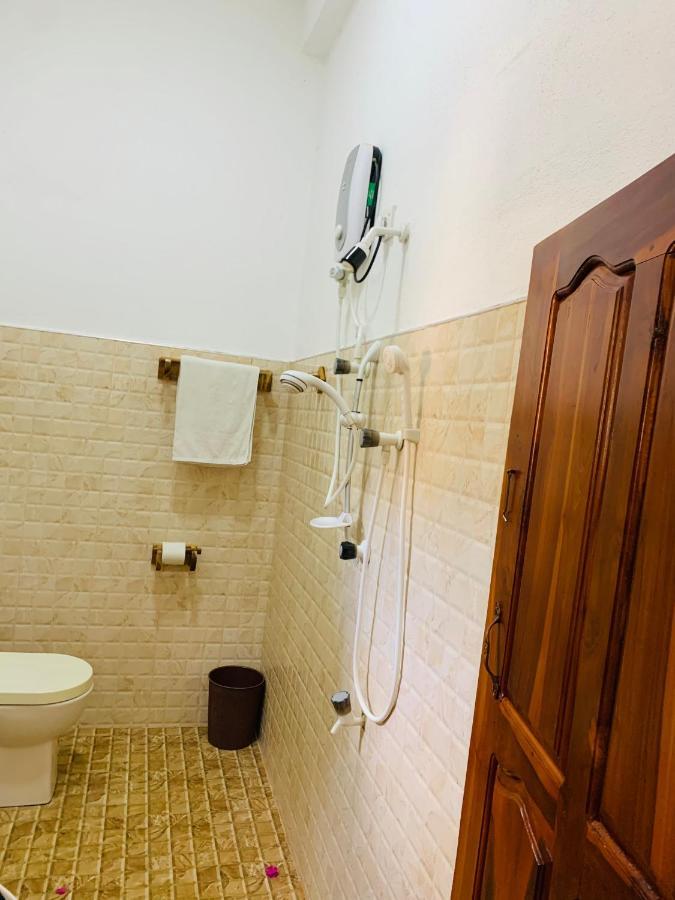 Chithru Bay Rooms & Hostel Arugam Bay Dış mekan fotoğraf