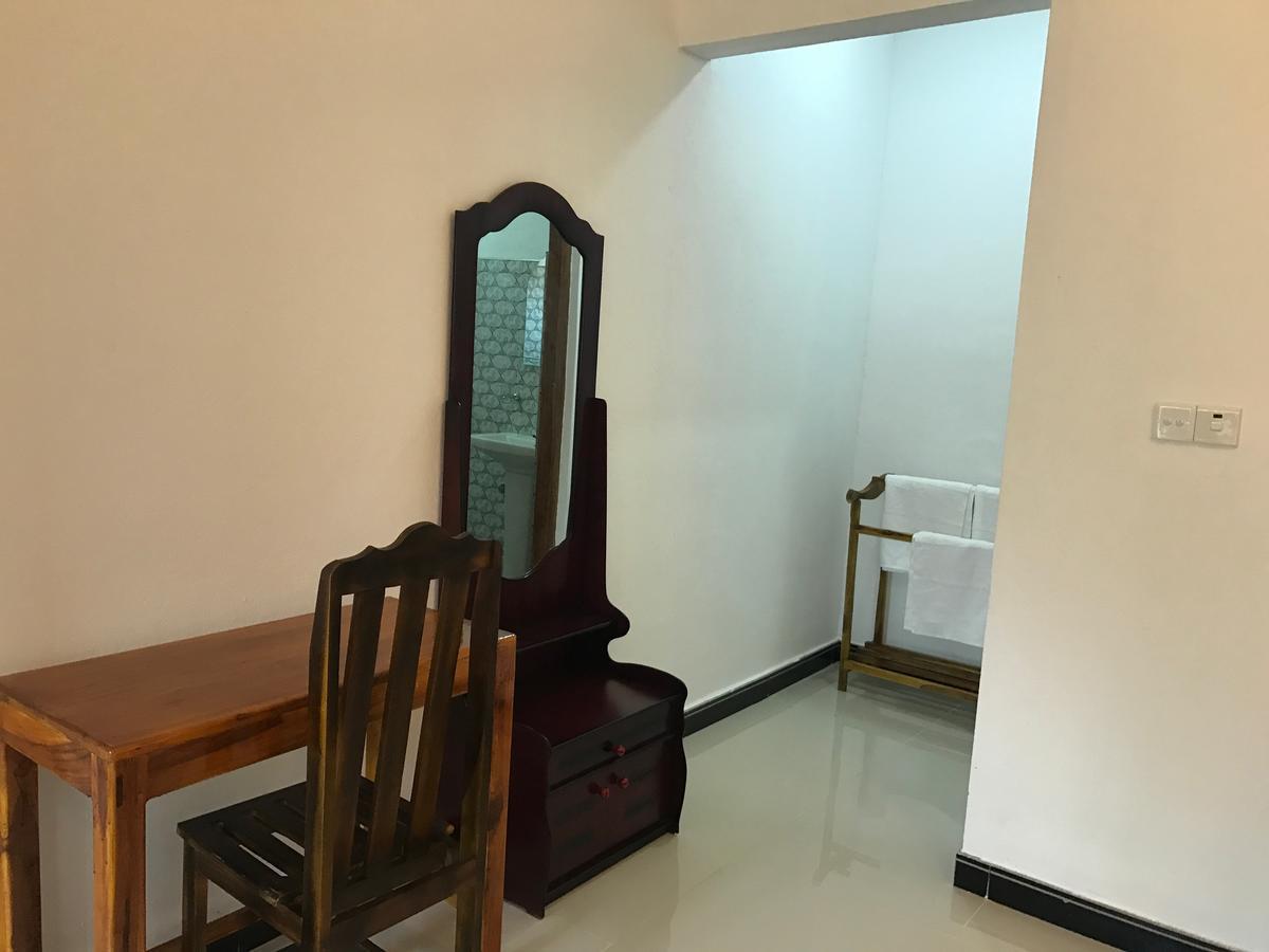 Chithru Bay Rooms & Hostel Arugam Bay Dış mekan fotoğraf