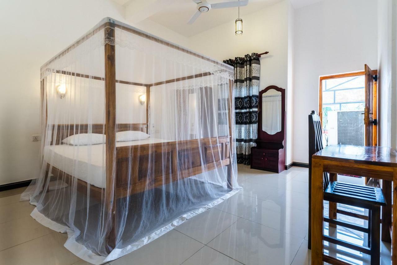 Chithru Bay Rooms & Hostel Arugam Bay Dış mekan fotoğraf